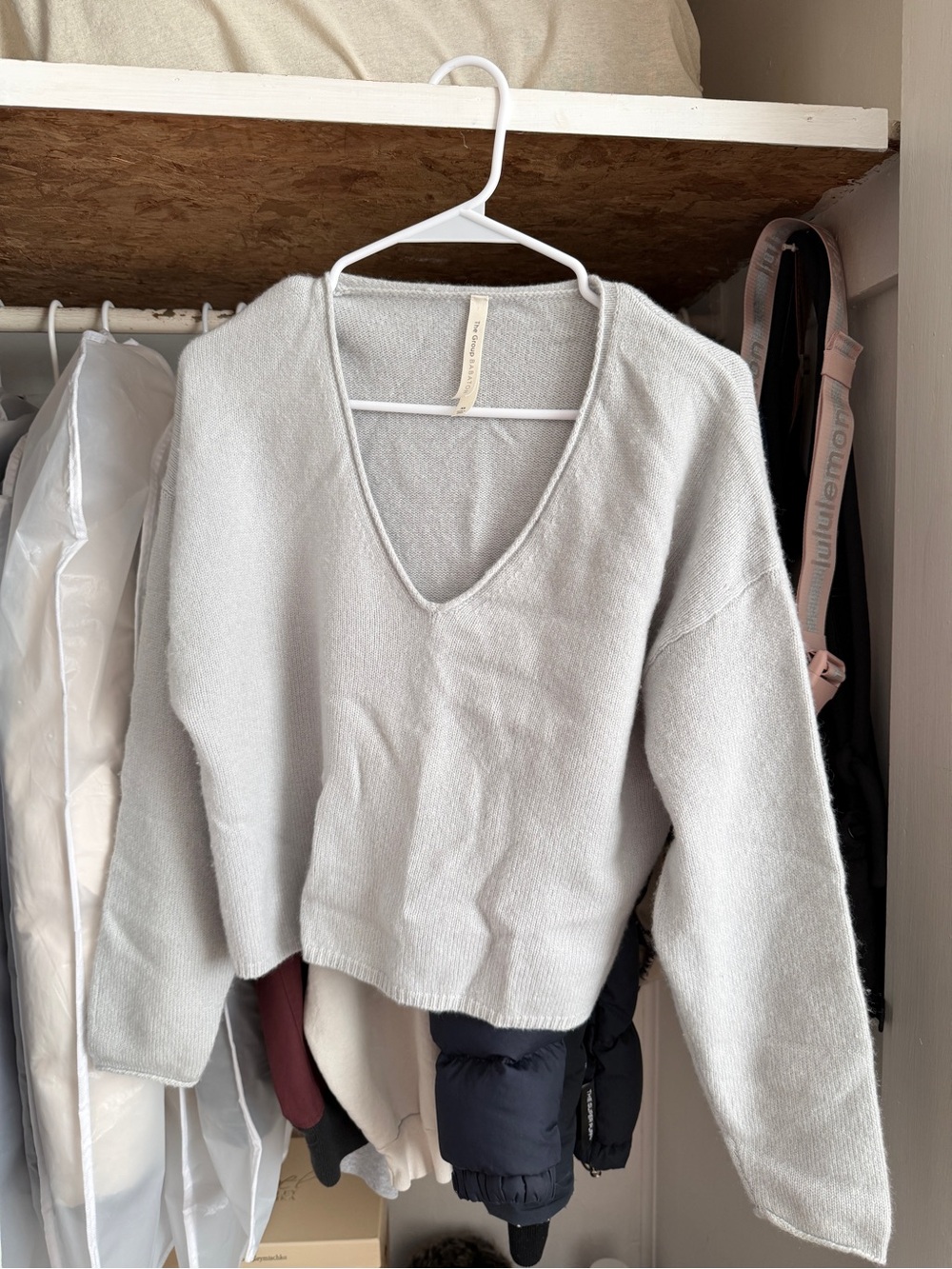 Aritzia Light Gray V-Neck Knit Sweater